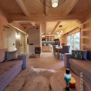 Tatra Wood House Boutique شاليه زاكوباني